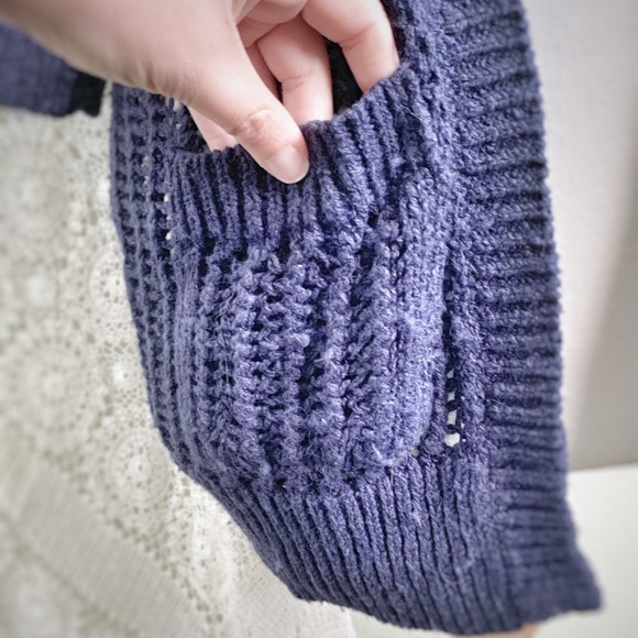 FREE PEOPLE | Chunky Open Knit Navy Blue Cardigan - Picture 5 of 8